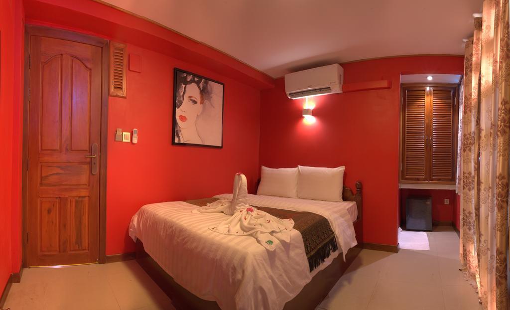 Domrai Boutique Hotel Sihanoukville Exterior photo
