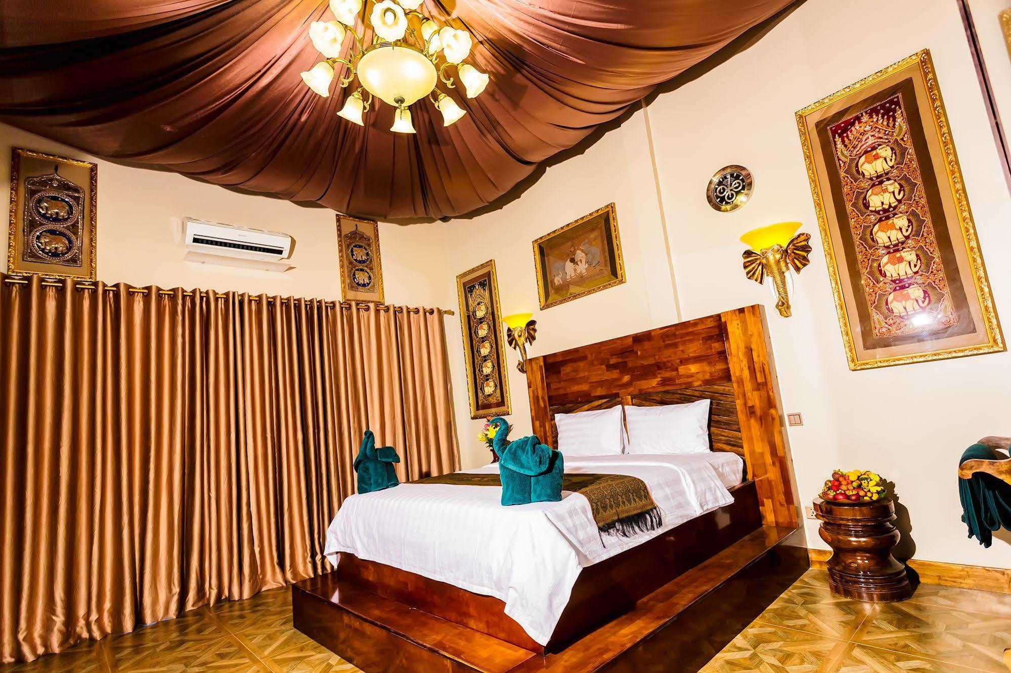 Domrai Boutique Hotel Sihanoukville Exterior photo